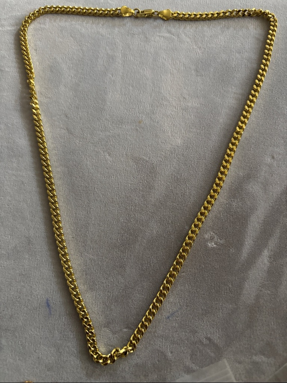 Men’s Gold Curb Chain Necklace – Polished Gold Finish